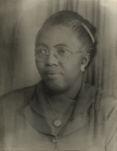 Amy Bailey (1895 – 1990)